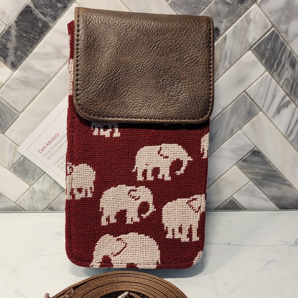 Thirty-One Crossbody, Call Me Crossbody Purse in Safari Weave, Elephant